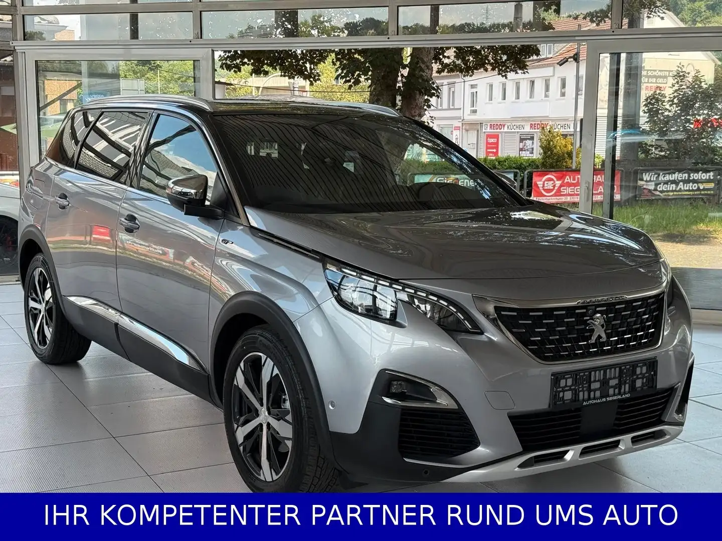 Peugeot 5008 GT-LINE/7-SITZER/KAMERA/PANO/NAVI /VOLL Grau - 1