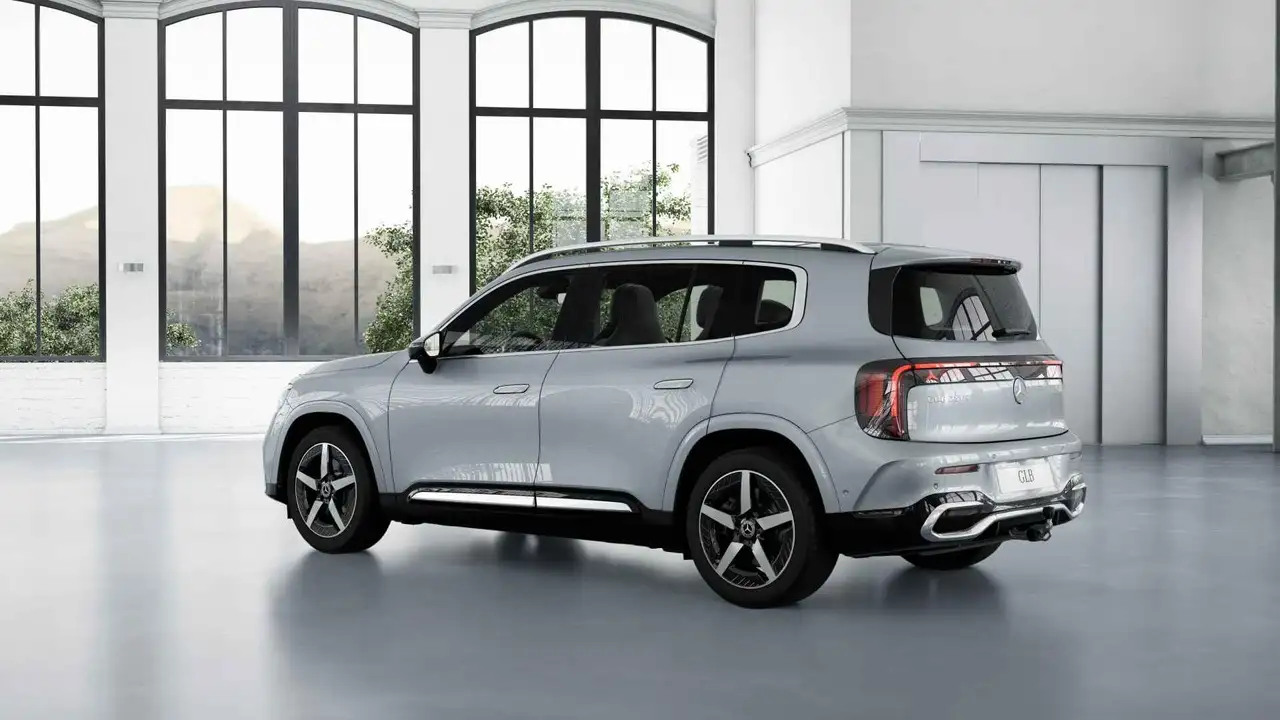Mercedes-Benz GLB 2026