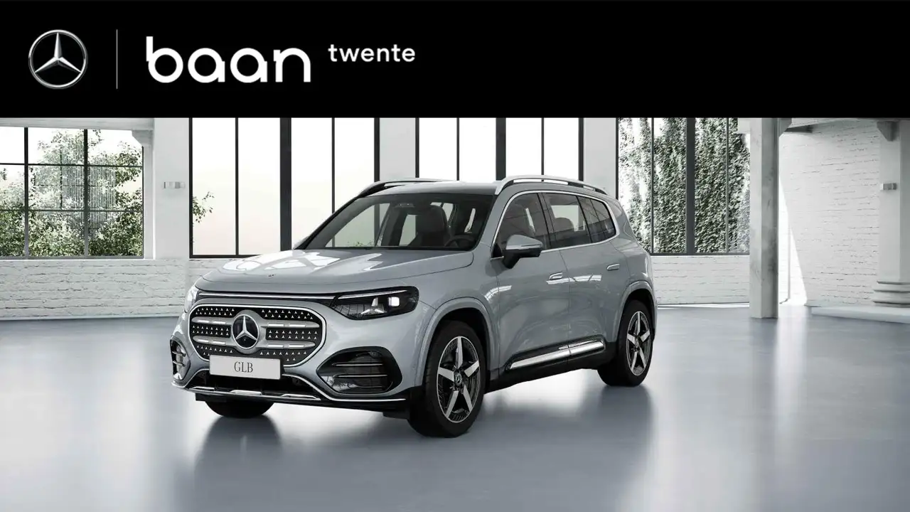 Mercedes-Benz GLB 2026