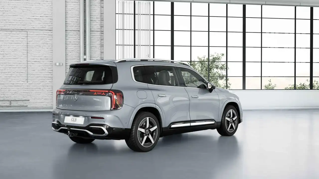 Mercedes-Benz GLB 2026