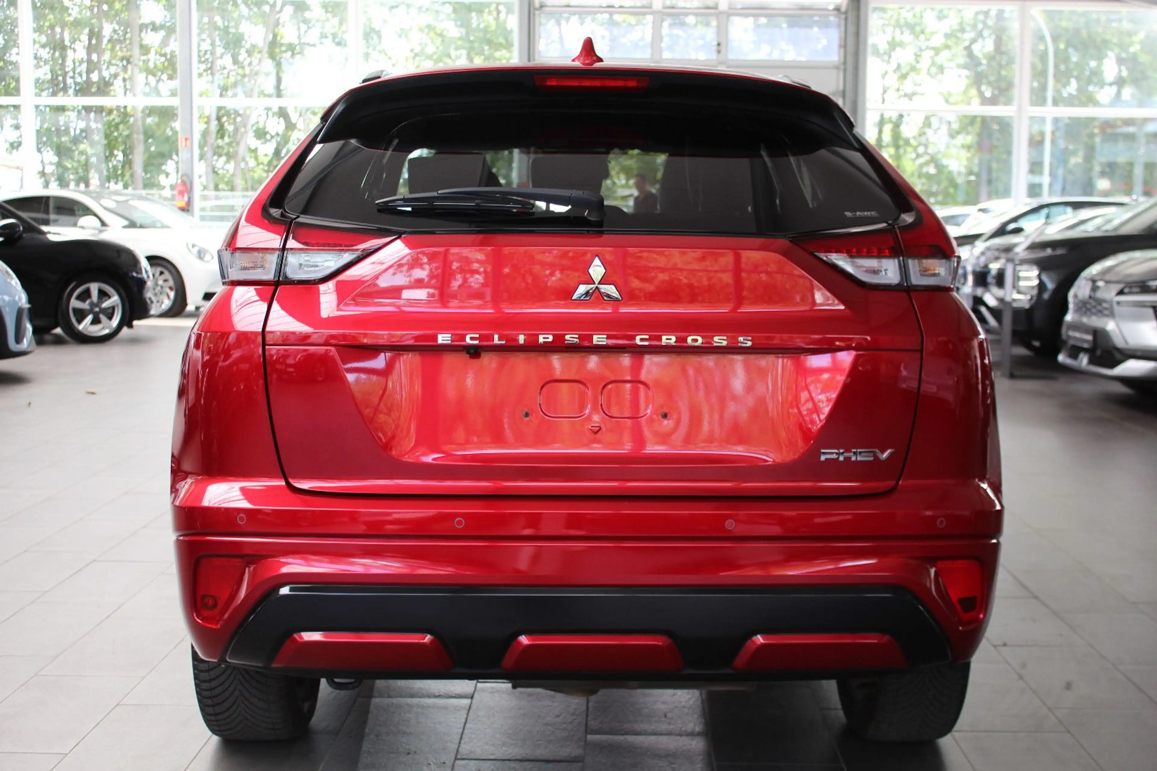 Mitsubishi Eclipse Cross Plug-in Hybrid Select 4WD — photo 6