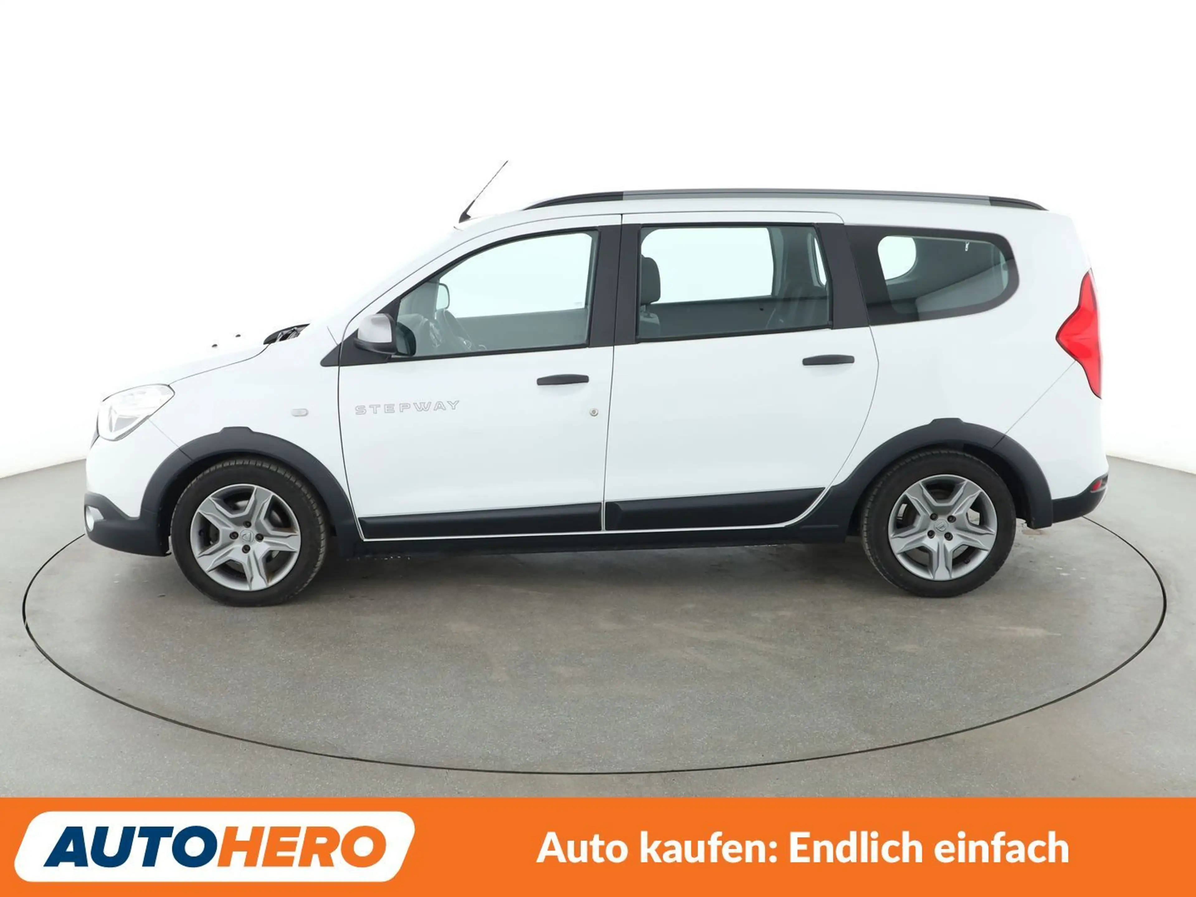 Dacia Lodgy 1.5 Blue dCi Stepway Plus *NAVI*TEMPO*LIM*CAM*PDC* — photo 3
