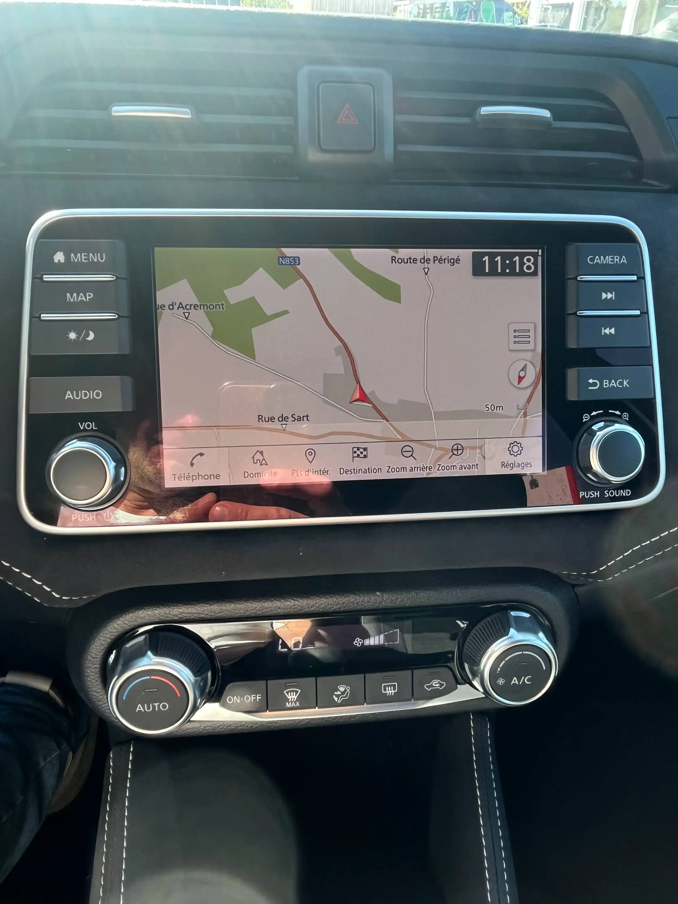 Nissan Micra Micra 1.0 IG-T Connect — photo 11