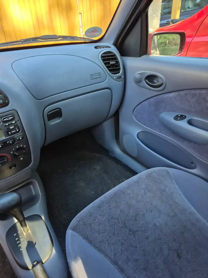 Ford Fiesta Flair, foto 4
