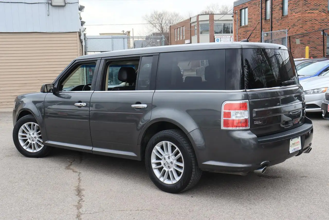 Ford Flex снимка Ford Flex