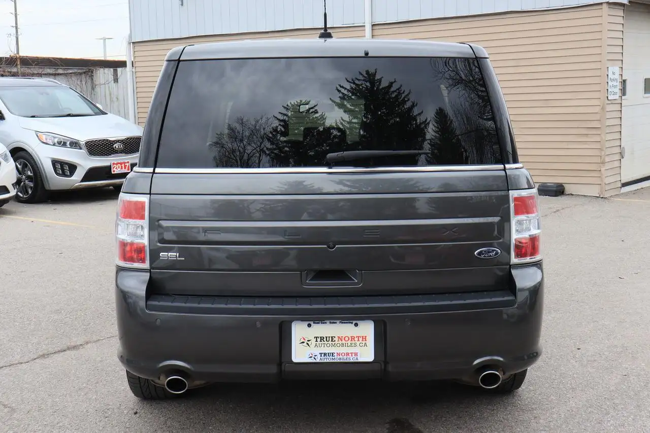 Ford Flex снимка Ford Flex