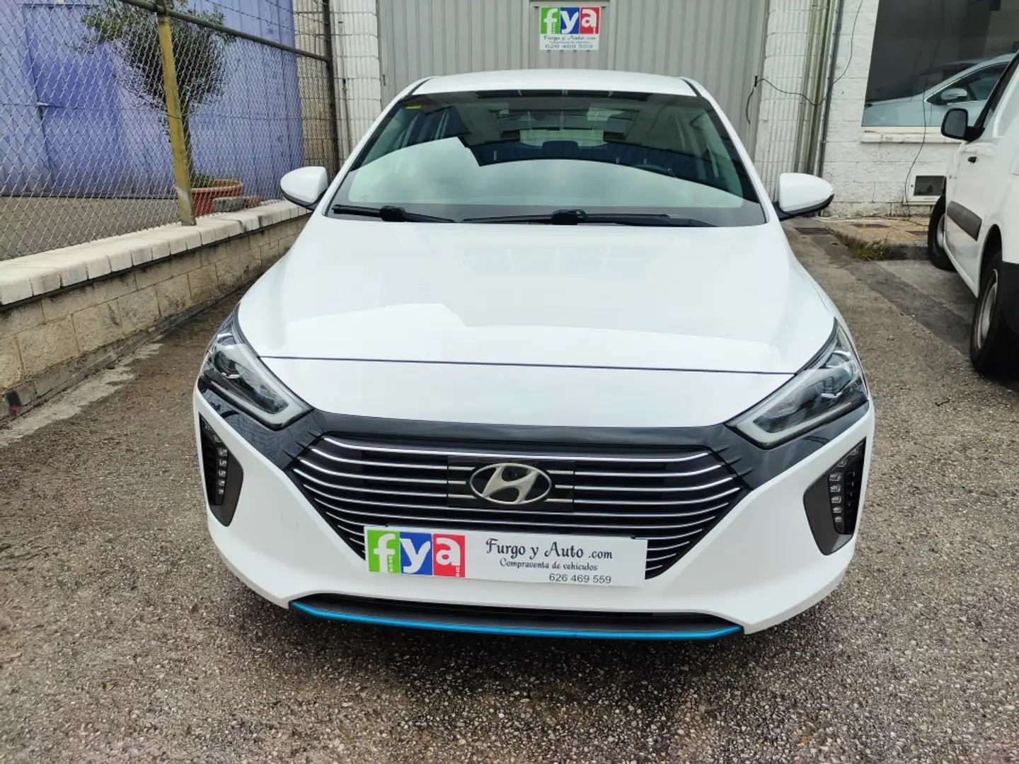 Hyundai IONIQ HEV 1.6 GDI Tecno Blanc - 2