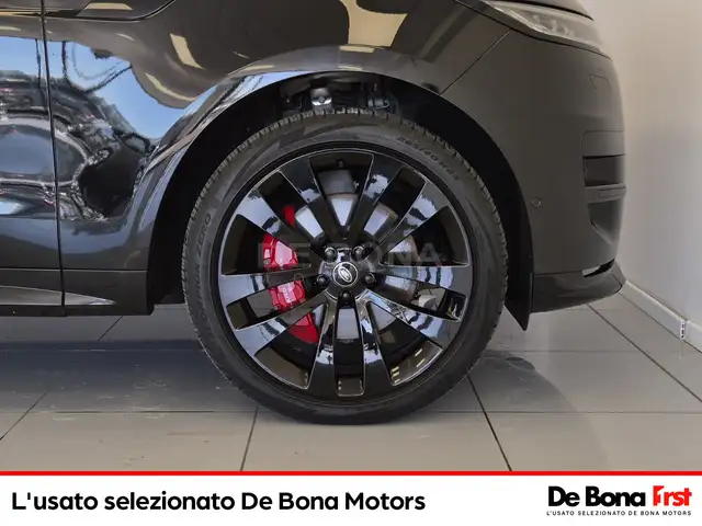 Land Rover Range Rover Sport view 14