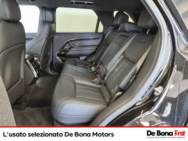 Land Rover Range Rover Sport view 8