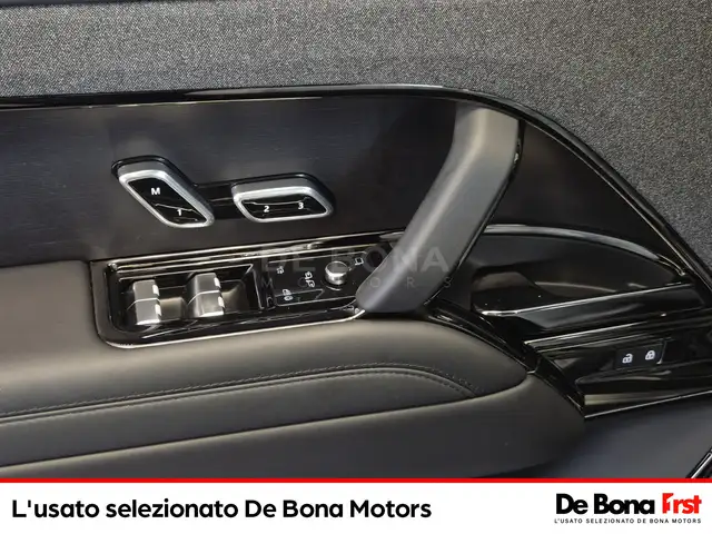 Land Rover Range Rover Sport view 20