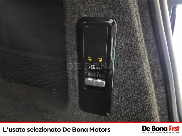 Land Rover Range Rover Sport view 22