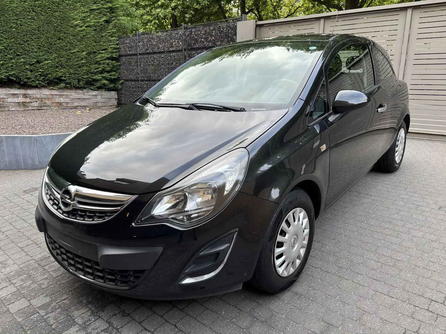 Opel Corsa 1.0i 78000 kmCARNET D’ENTRETIEN…. Zwart - 1