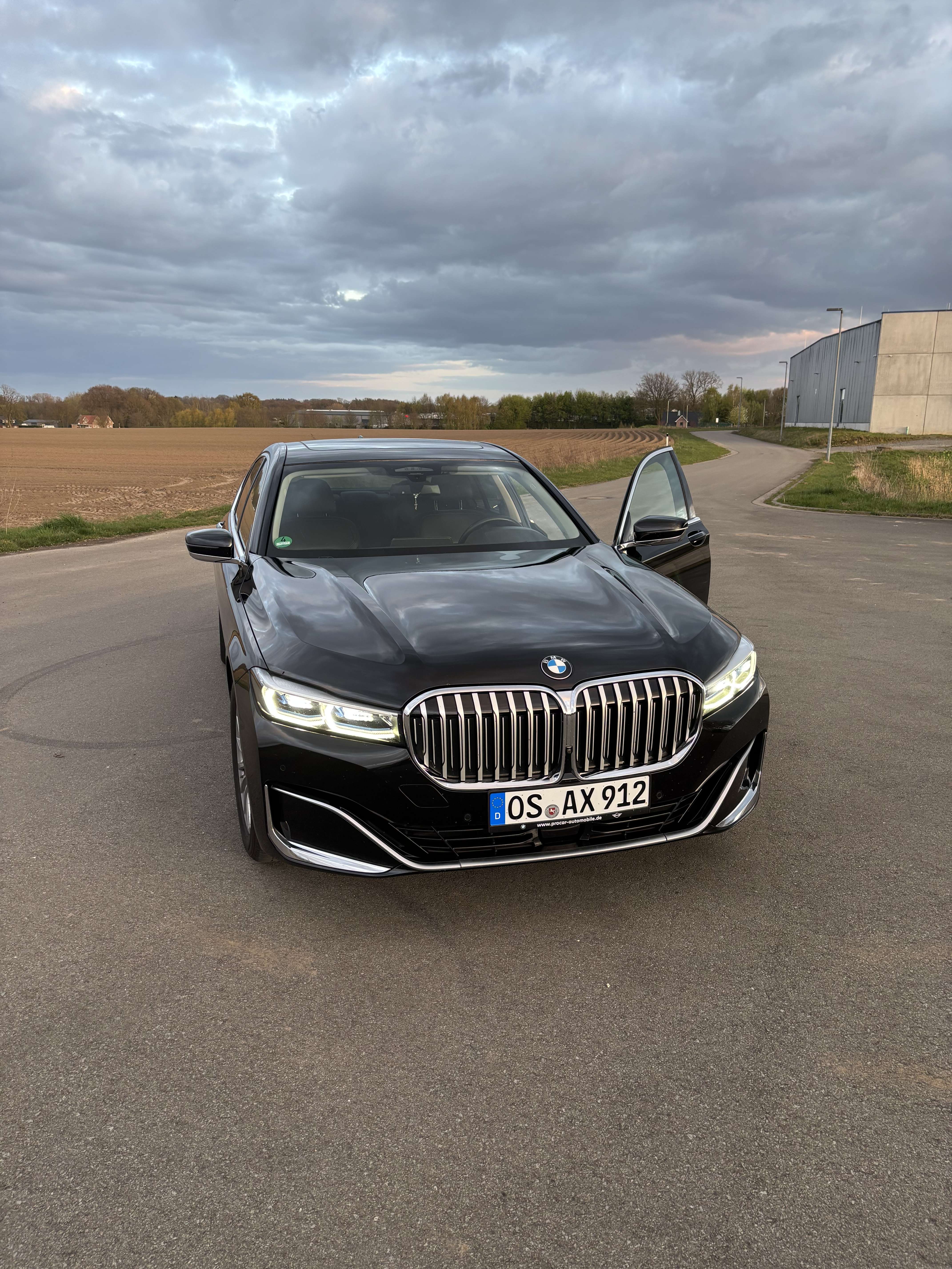 Second hand Bmw 7 Series 