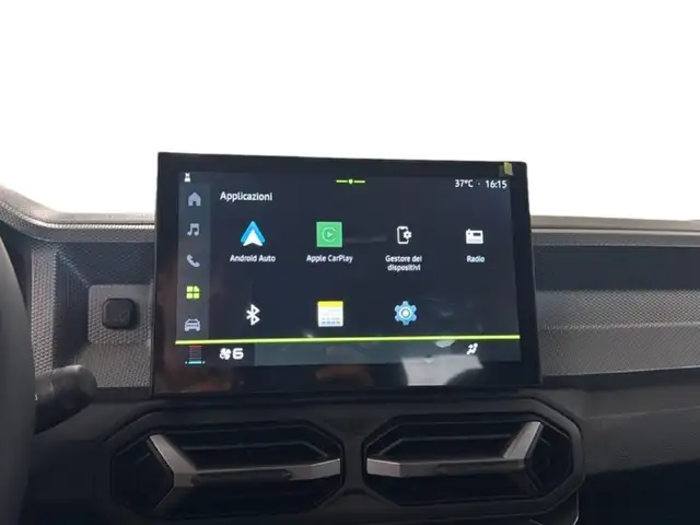 Dacia Duster view 11