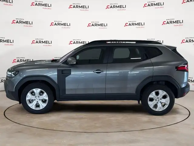 Dacia Duster view 2
