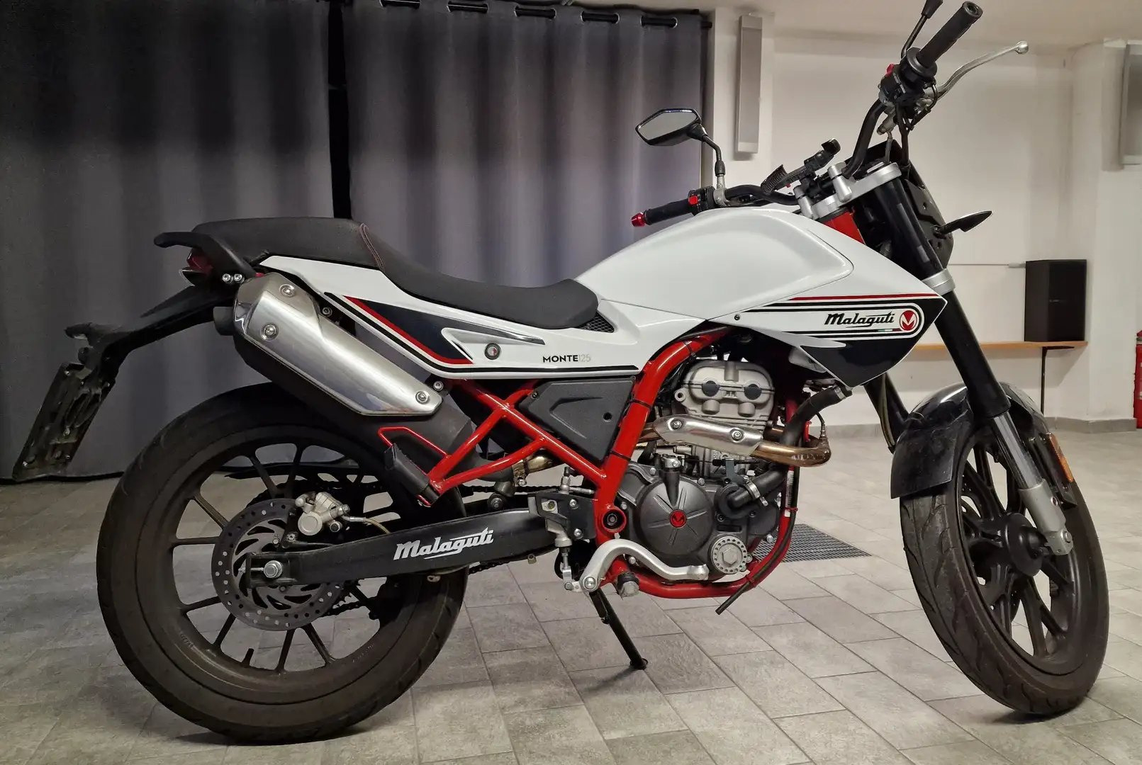 Malaguti Monte Pro 125 Monte Pro 125 Bianco - 2