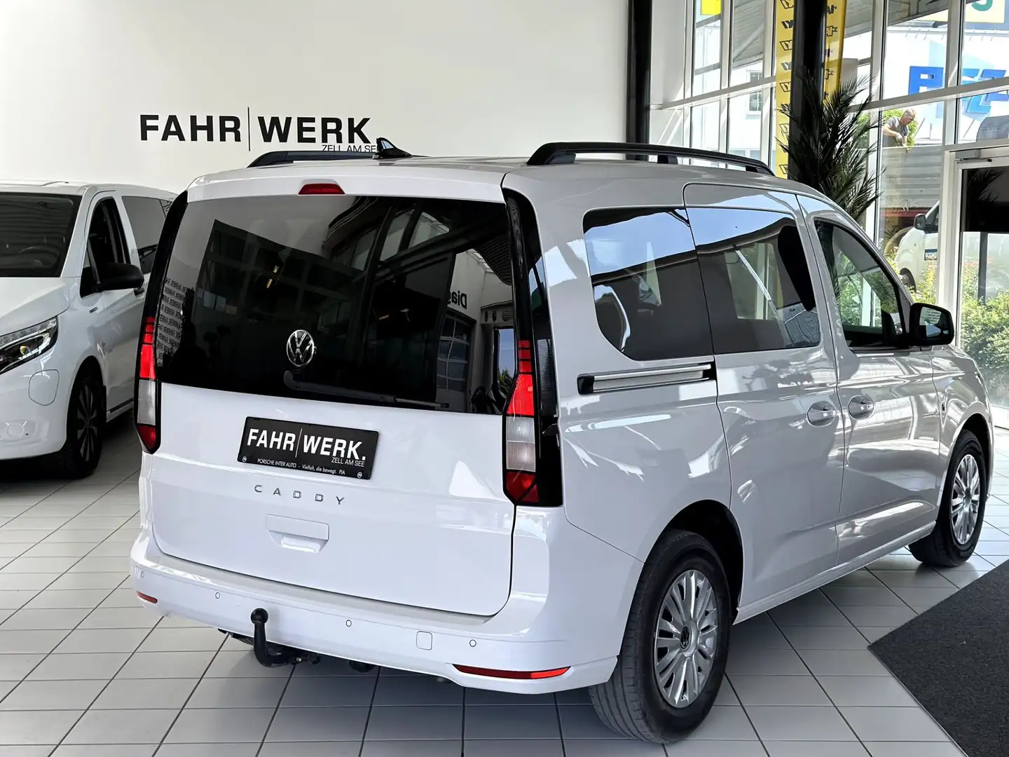 Volkswagen Caddy 2,0 TDI *AHK* Blanco - 2