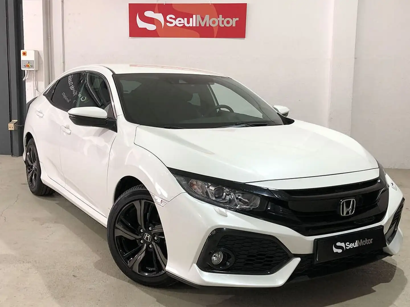 Honda Civic 1.0 VTEC Turbo Elegance Navi CVT Blanco - 1