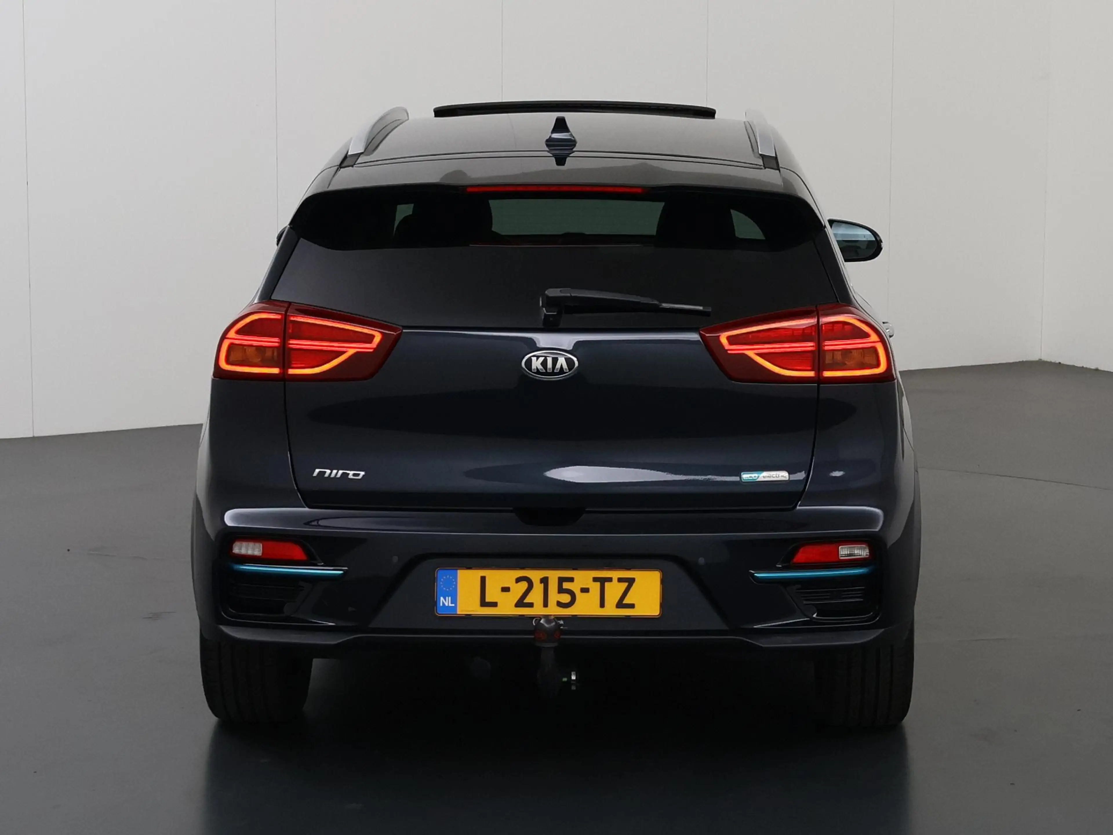 Kia e-Niro ExecutiveLine 64 kWh | Trekhaak | Adaptieve Cruise — photo 4