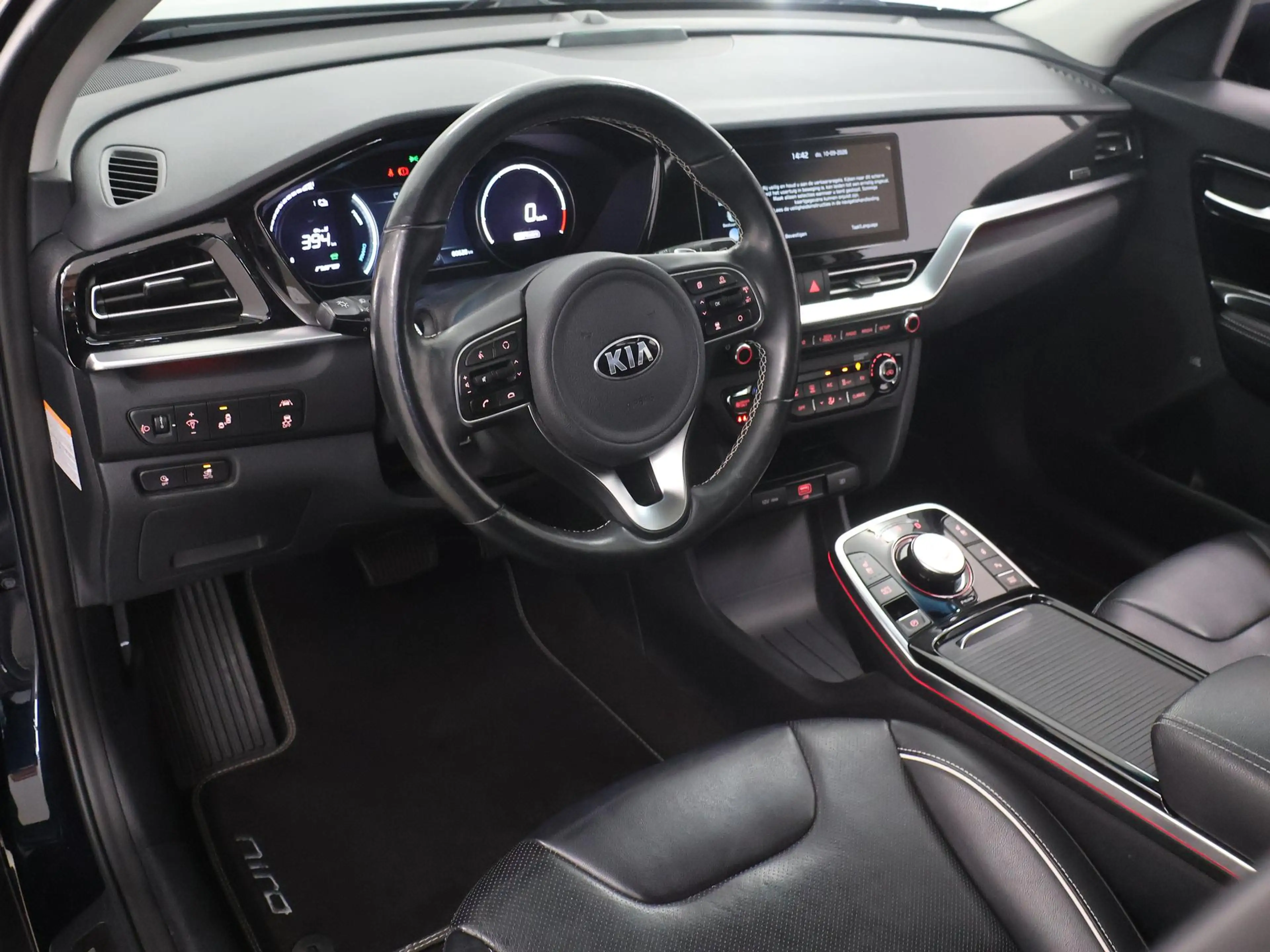 Kia e-Niro ExecutiveLine 64 kWh | Trekhaak | Adaptieve Cruise — photo 8
