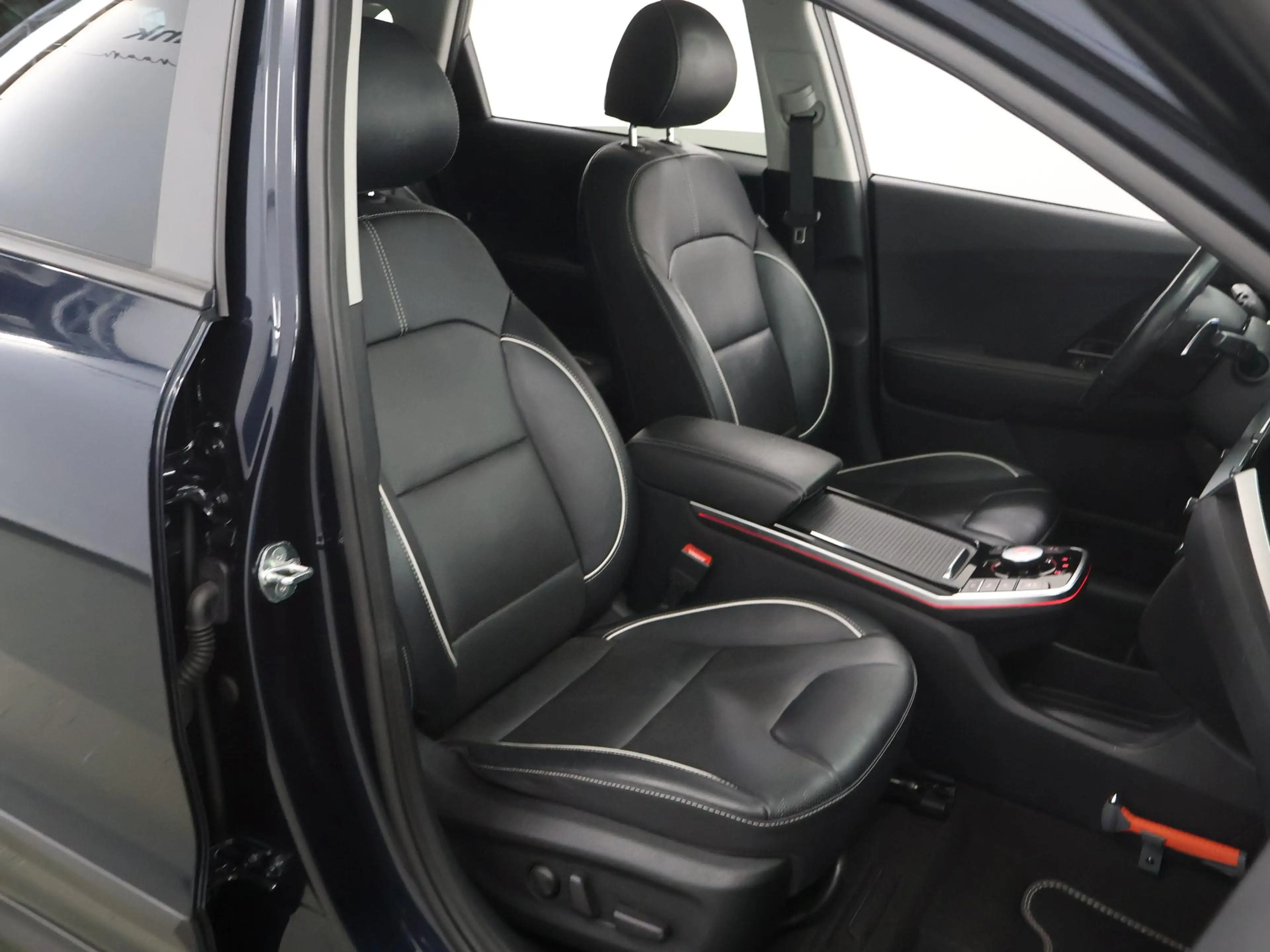 Kia e-Niro ExecutiveLine 64 kWh | Trekhaak | Adaptieve Cruise — photo 12