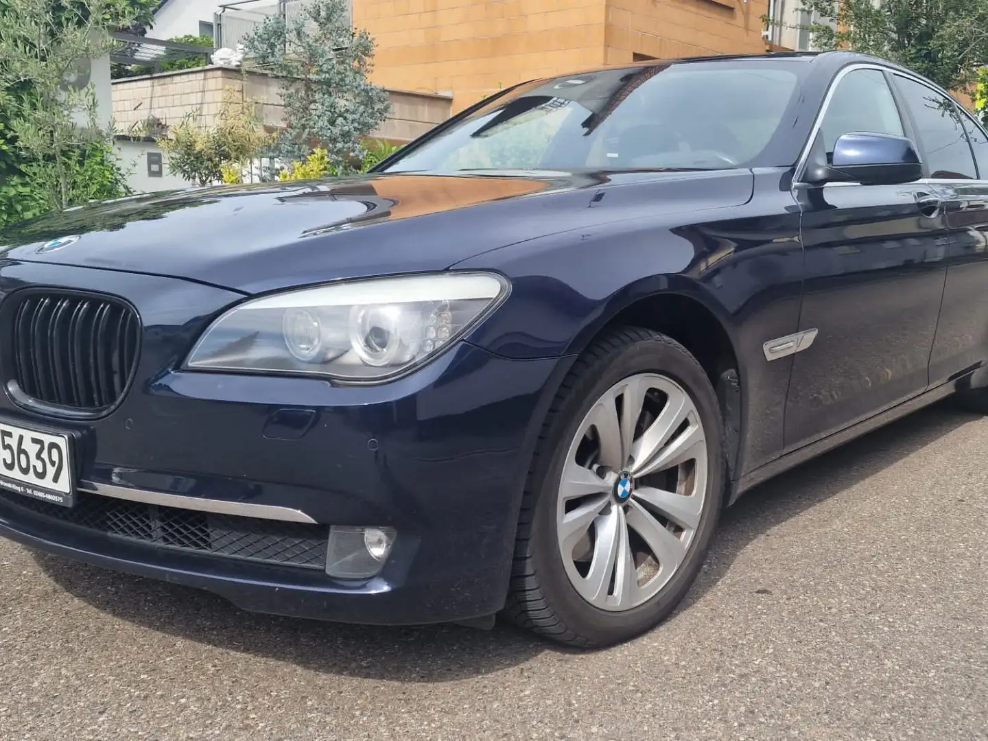 BMW 730 730d - Soft-Close HEAD-UP - 1