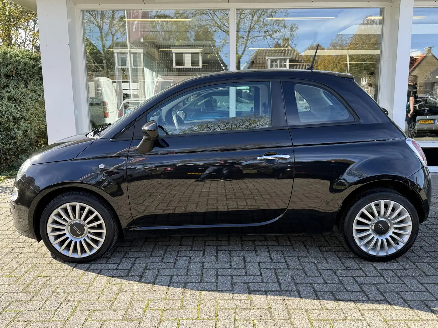 Fiat 500 1.0 TwinAir Pop | Airco | TomTom-Navigatie | Bluet Noir - 2