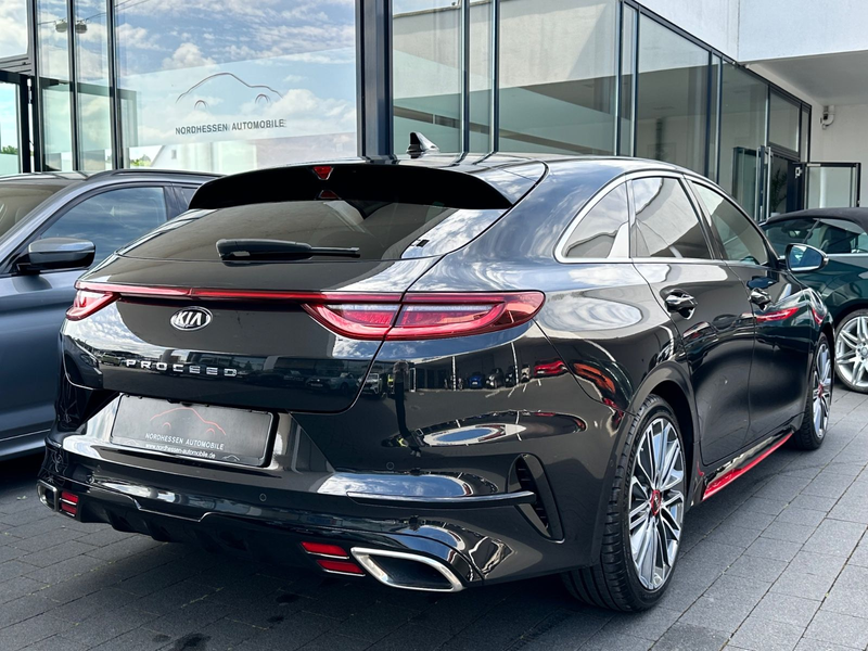 Kia ProCeed / pro_cee'd ProCeed 1.6 T-GDI GT | Panorama | LED | JBL — photo 4
