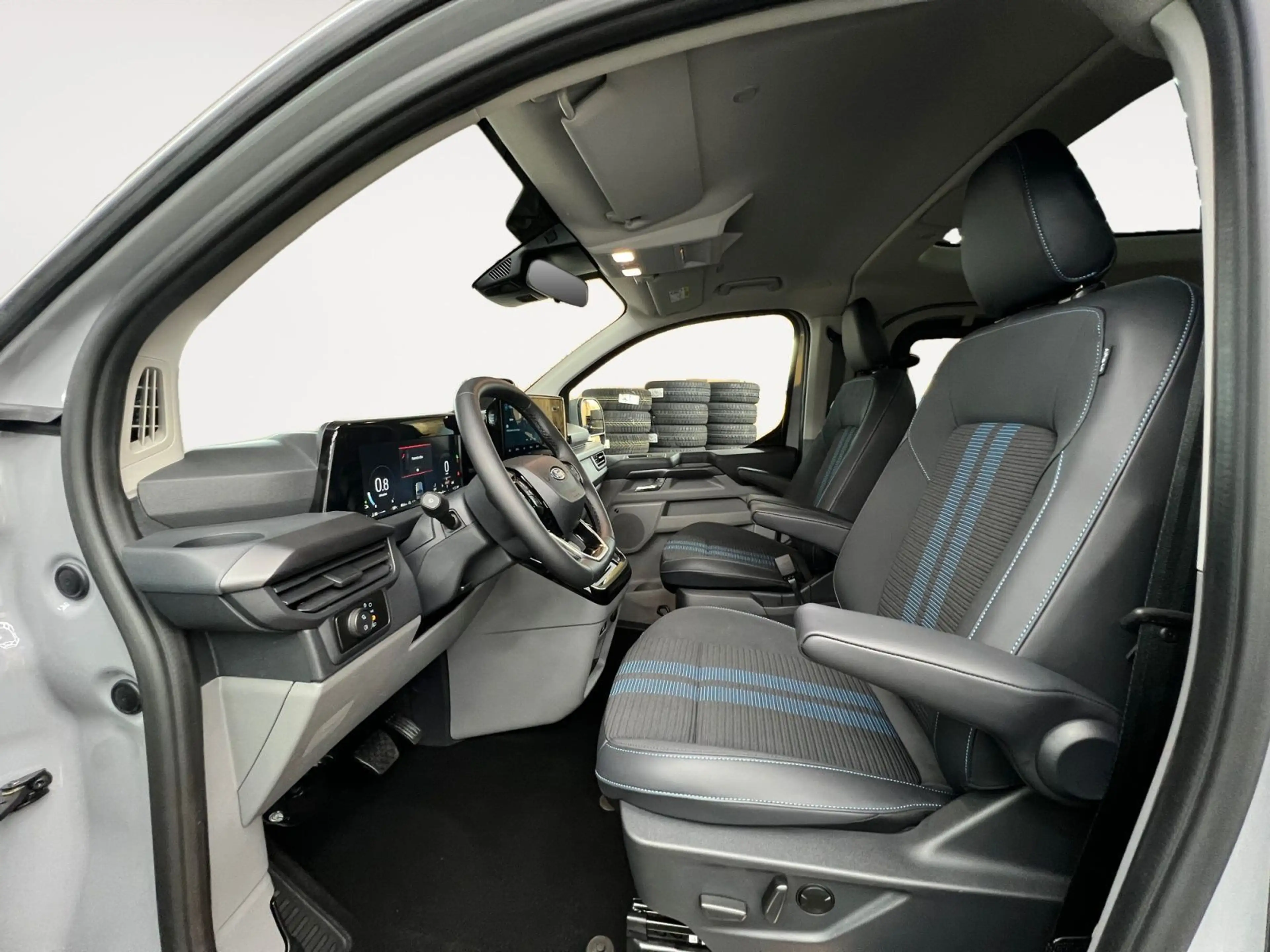 Ford Tourneo Custom Bus 8-Sitze | SPORT | L2 | ALLRAD | auf Lager — photo 9