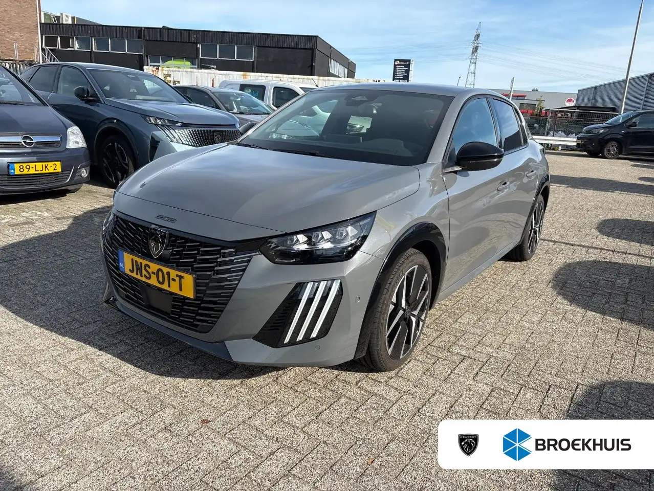 Peugeot 208