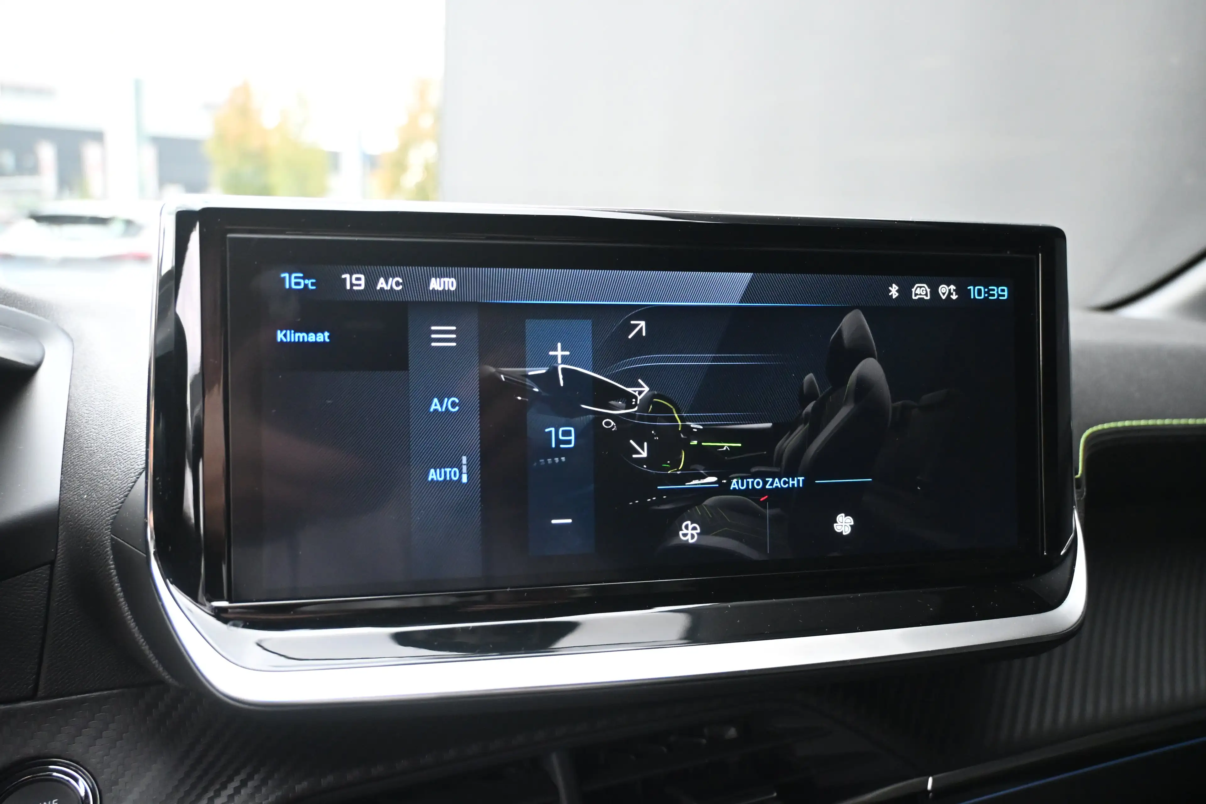 Peugeot 208 1.2 Hybrid 110 e-DCS6 GT tot 8 Jaar Garantie! | Na — photo 20