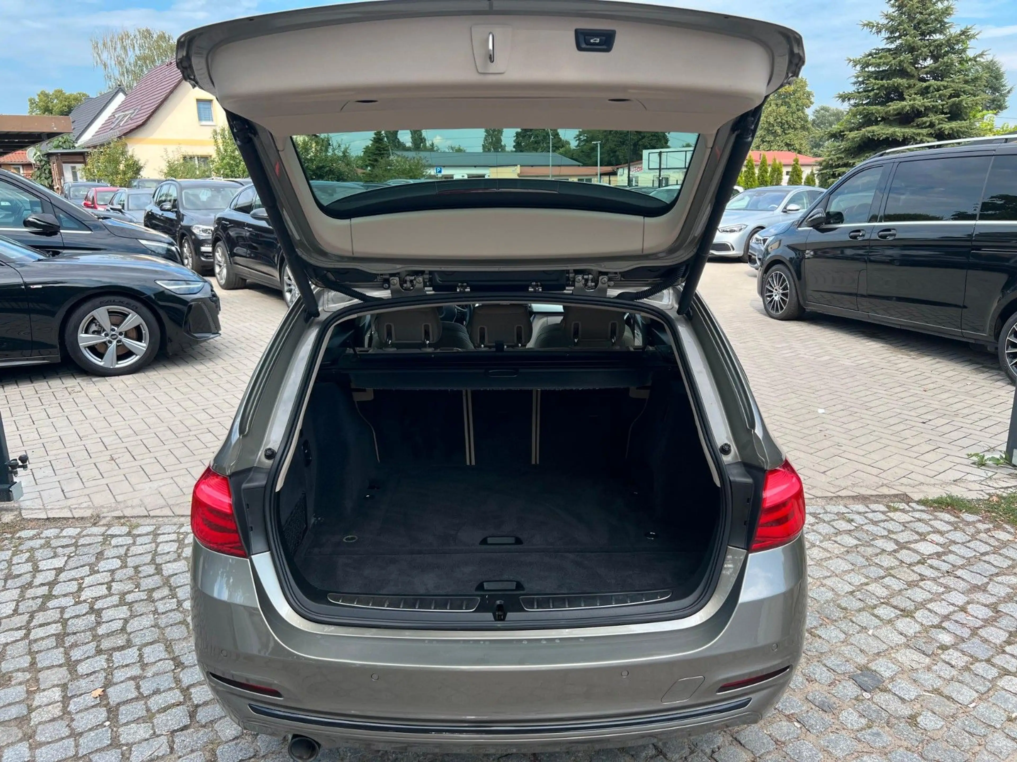 BMW 316 3 Touring 316 d Sport Line*LED*LEDER* — photo 13