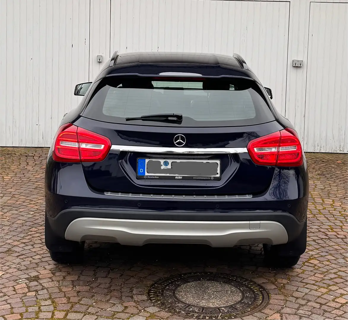 Mercedes-Benz GLA 200 GLA 200 (CDI) d 7G-DCT Urban Blau - 2