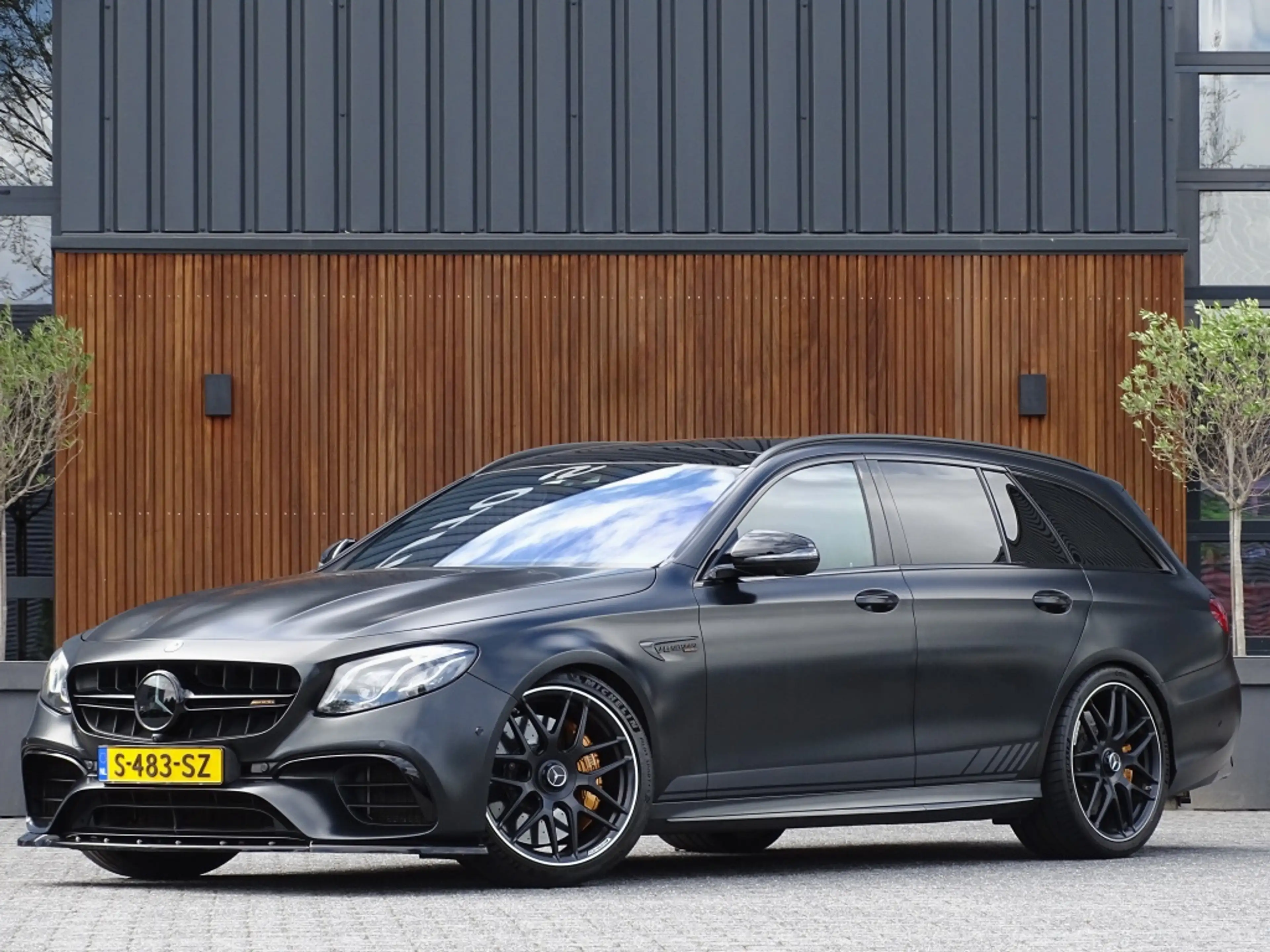 Mercedes-Benz E 63 AMG Estate 63s V8 612PK / Burmester / Carbon / AMG Cer