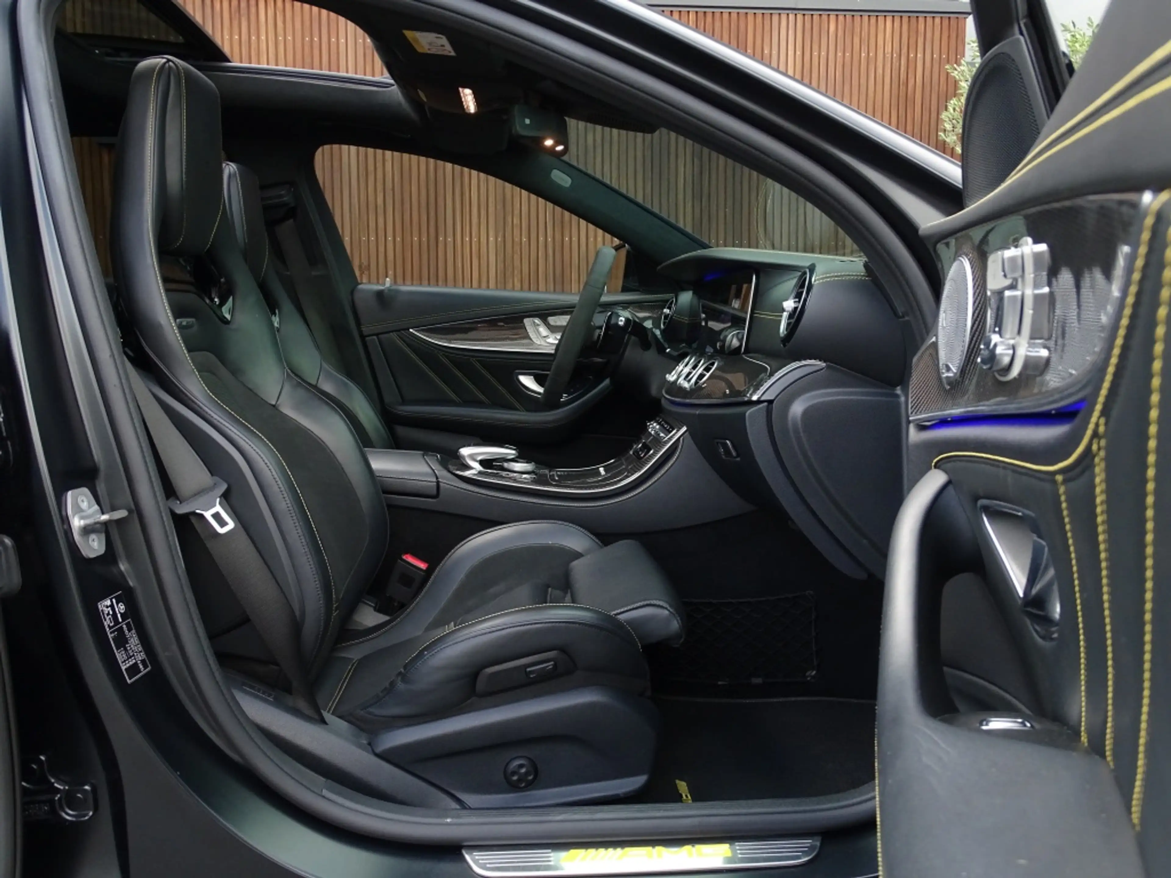 Mercedes-Benz E 63 AMG Estate 63s V8 612PK / Burmester / Carbon / AMG Cer — photo 15