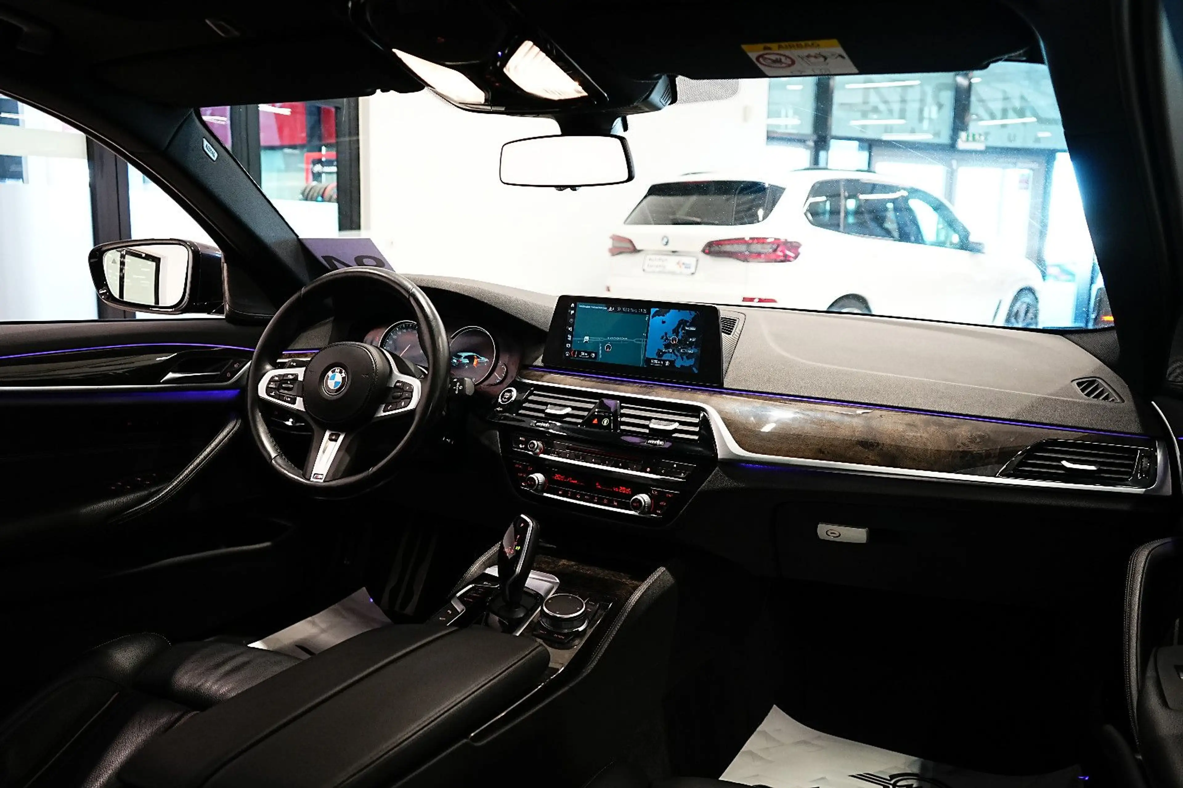 BMW 540 d|M-PAKET|HUD|ACC|360°|COCKPIT|PANO|MEMO|H&K| — photo 3