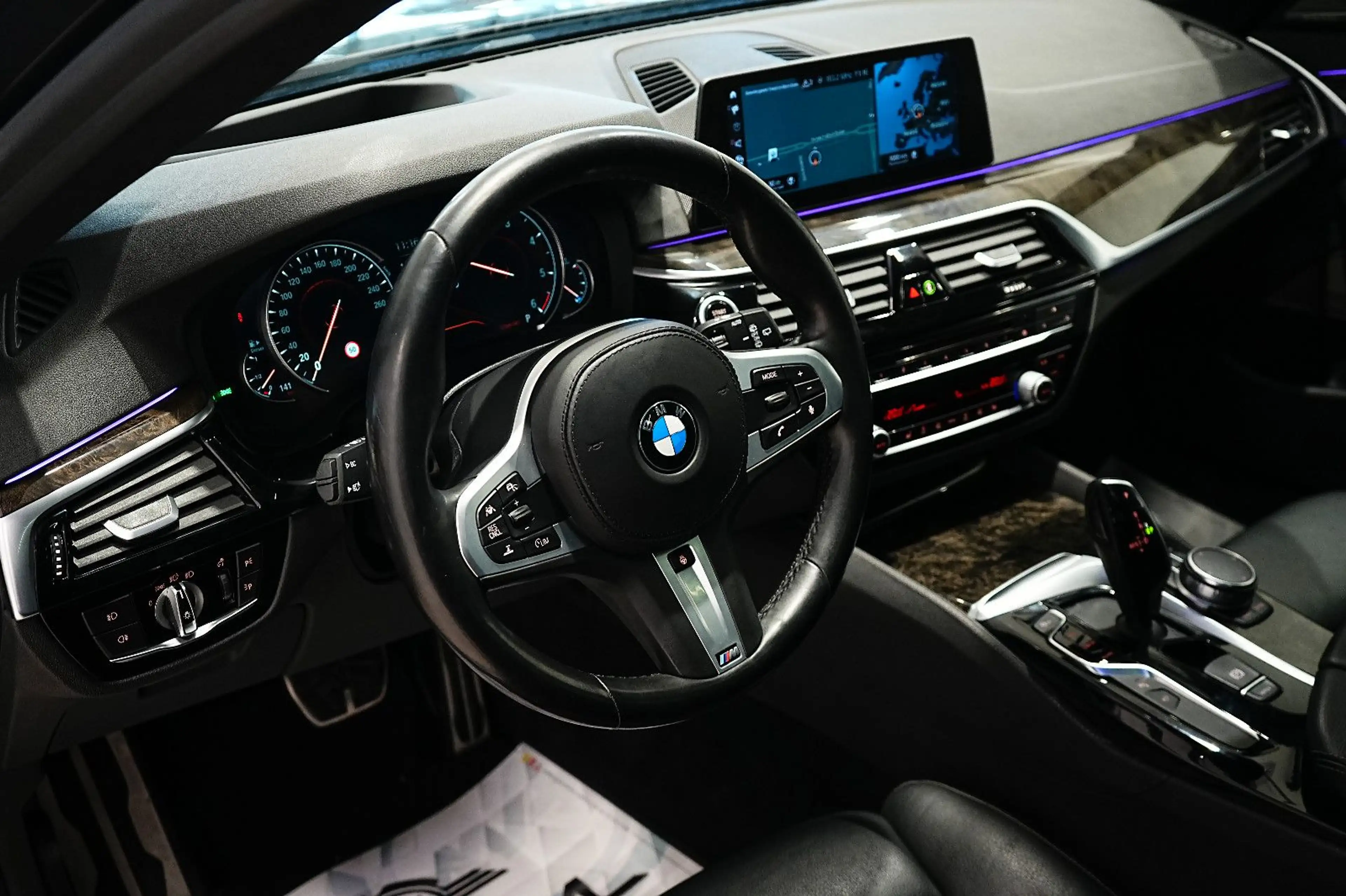 BMW 540 d|M-PAKET|HUD|ACC|360°|COCKPIT|PANO|MEMO|H&K| — photo 4