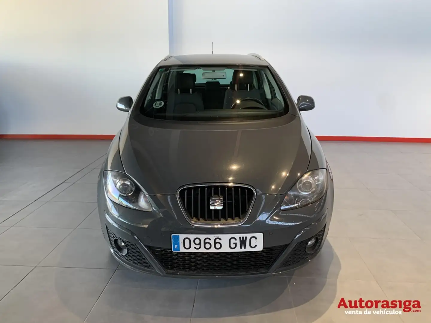 SEAT Altea XL 1.6TDI CR Copa Style DSG Gris - 2