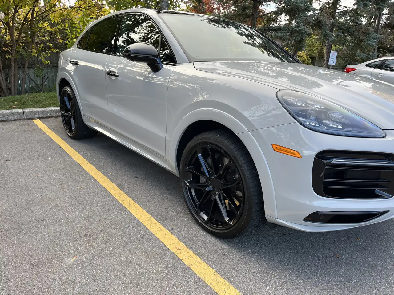 Porsche Cayenne снимка Porsche Cayenne