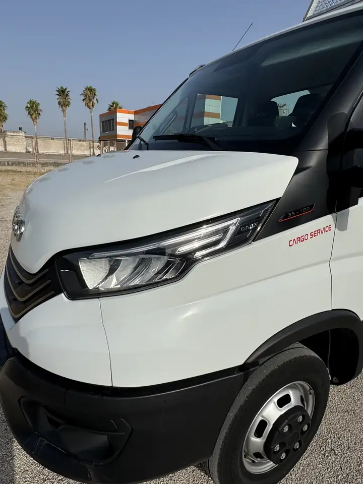 Iveco Daily 2024 — фото 10