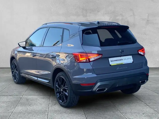 SEAT Arona view 3