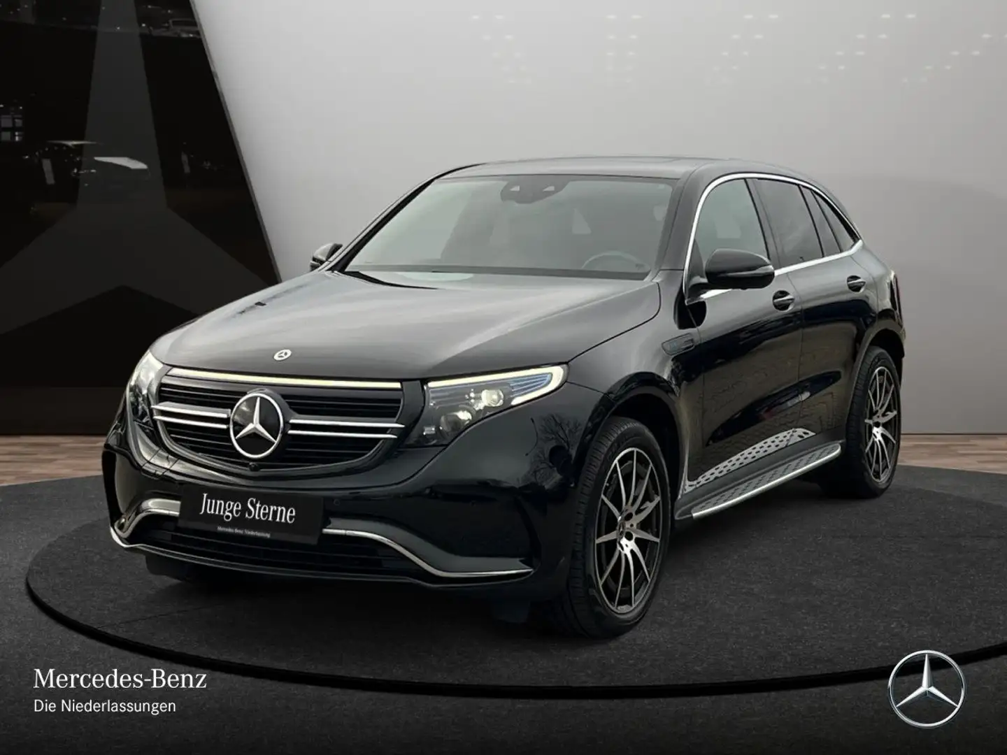 Mercedes-Benz EQC 400 4M AMG+360+MULTIBEAM+FAHRASS+KEYLESS Schwarz - 2