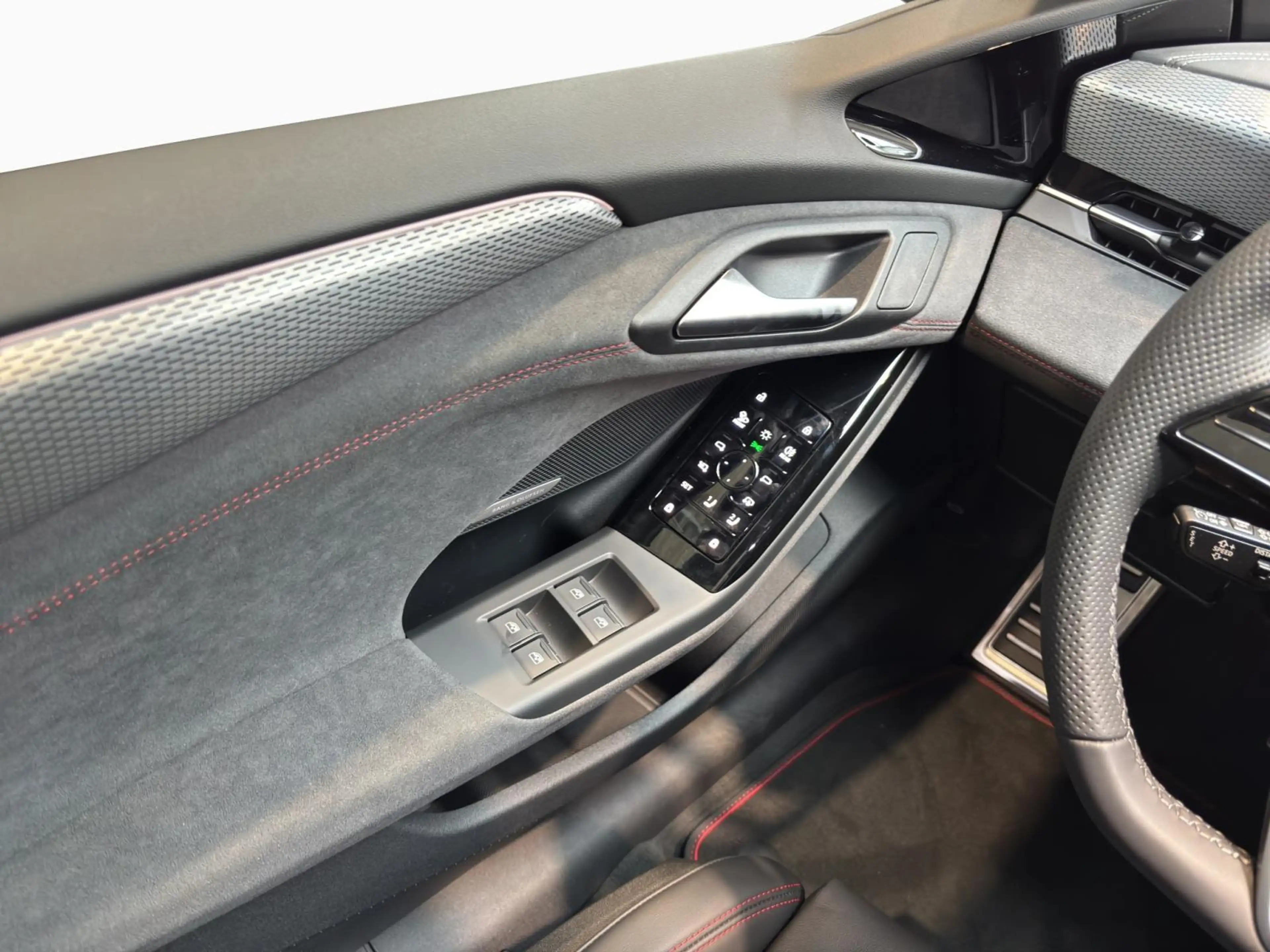 Audi A6 Avant e-tron performance — photo 14
