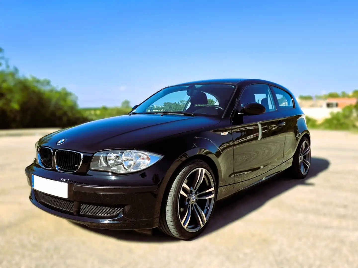BMW 116 116i Negro - 1