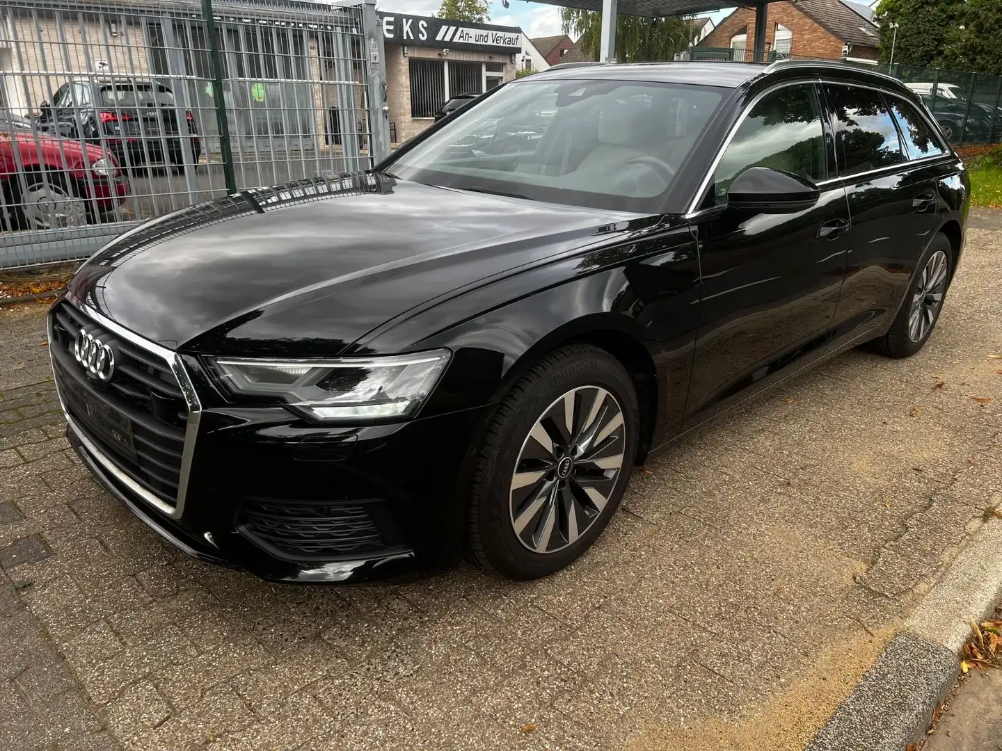 Audi A6 Avant 35 TDI basis 1.HD/AHK/KAMERA/V.LEDER Schwarz - 2
