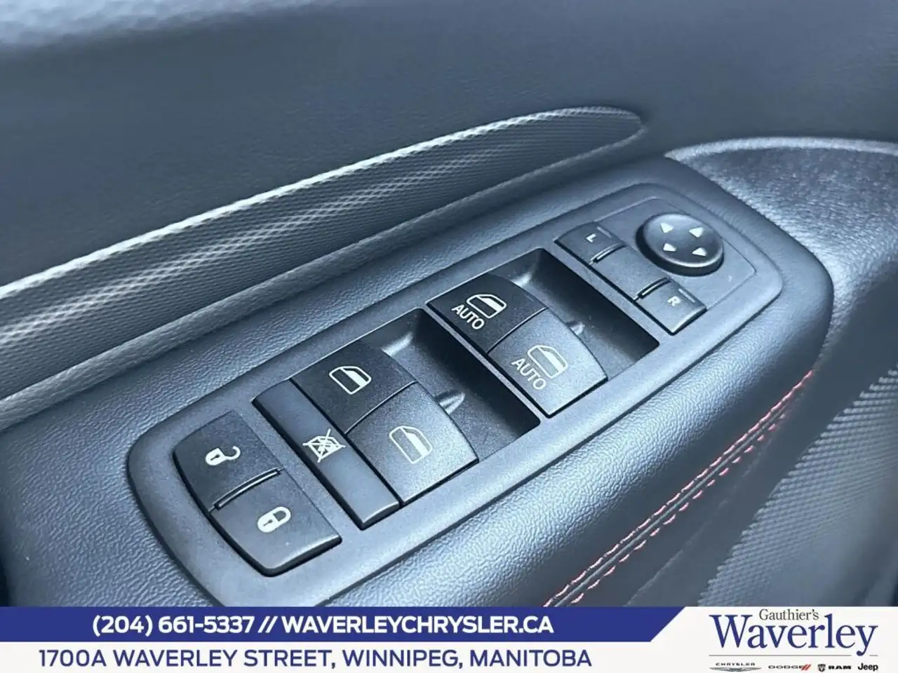 Dodge Durango снимка Dodge Durango