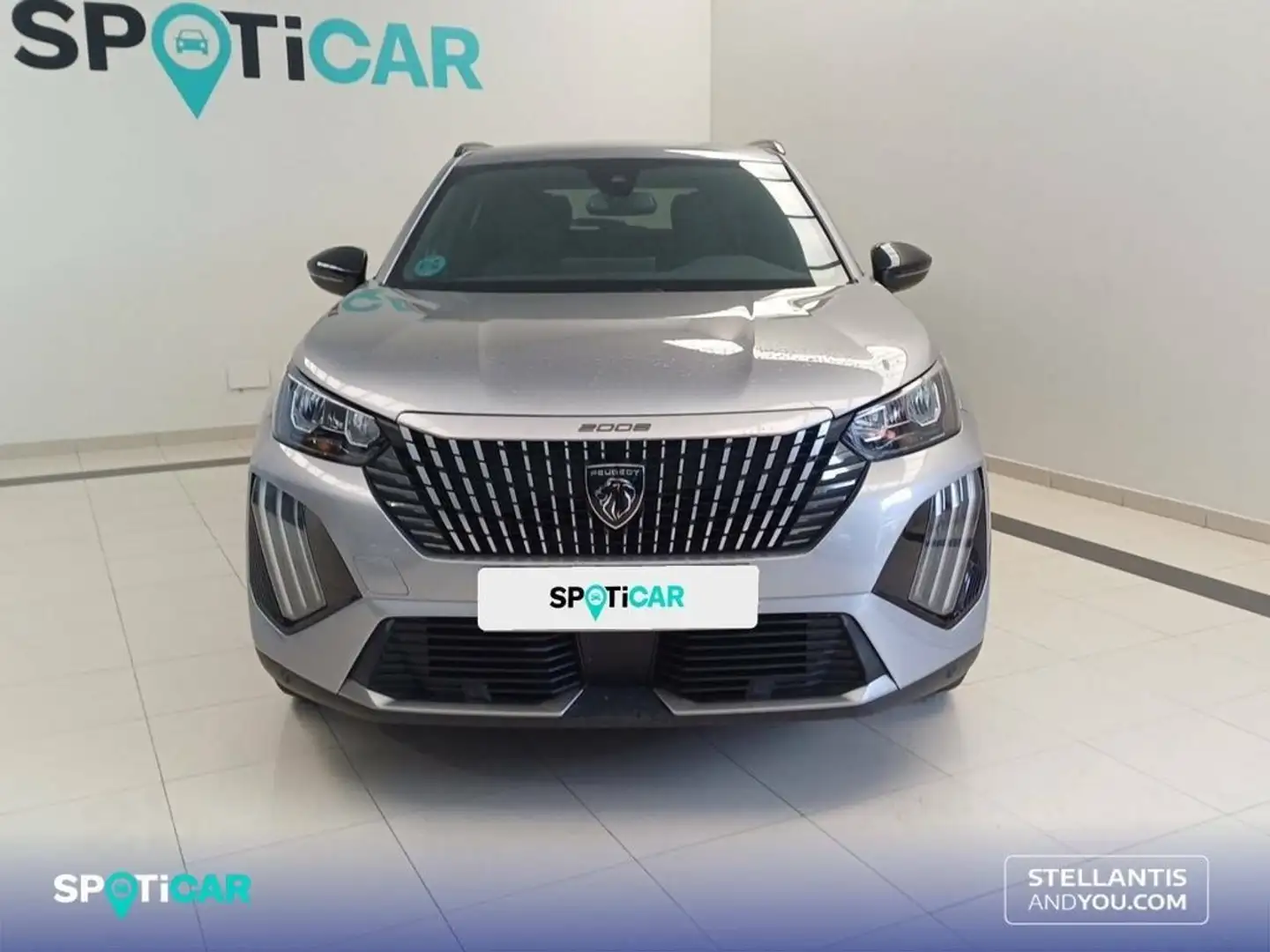 Peugeot 2008 1.2 PureTech S&S Allure 100 Gris - 2