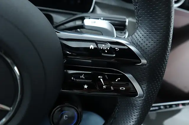 Mercedes-Benz Sonstige C 63 S E-Performance T 4Matic BURMESTER*PANO*AM... Ansicht 29