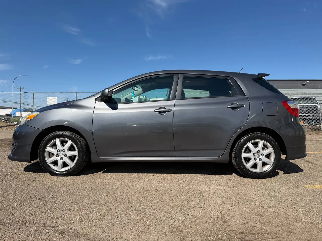 Toyota Matrix photo Toyota Matrix