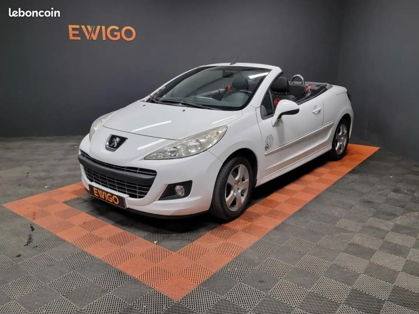 Peugeot 207 1.6 VTI 120ch SPORT SERIE 64 Biały - 1